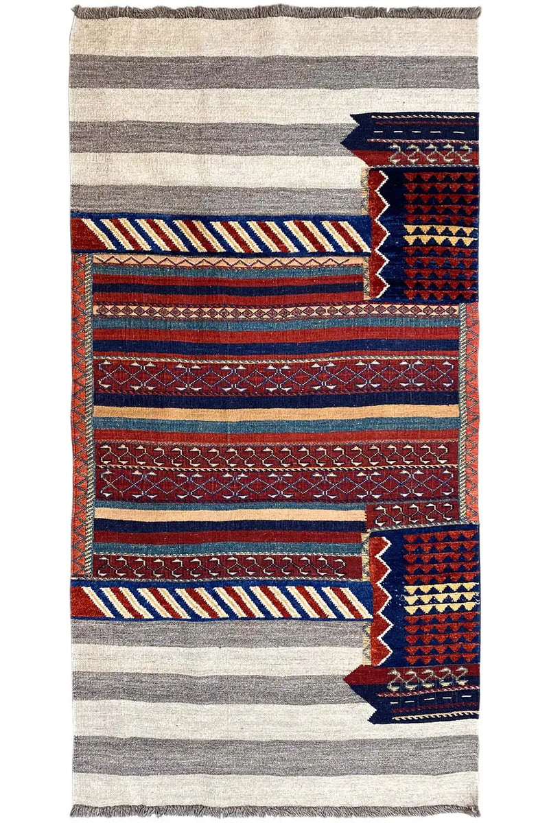 Ein wunderschöner mehrfarbiger Bakhtiari-Teppich.
